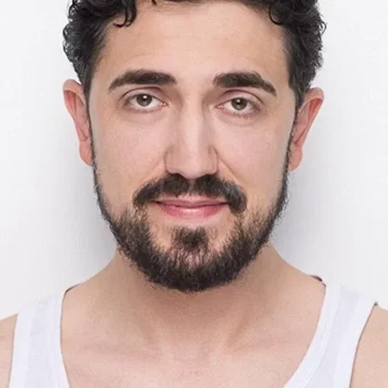  Sergio María