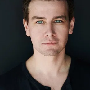 Photo star : Torrance Coombs