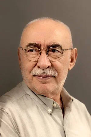 Sener Sen photo