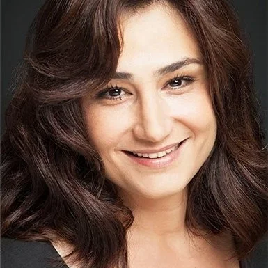  Devin Özgür Çınar