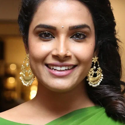  Hari Teja