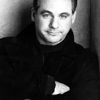  Mark Stolzenberg