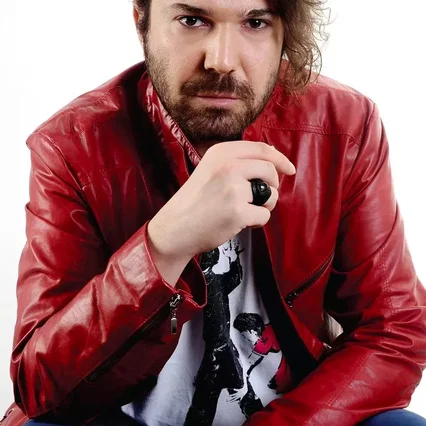  Halil Sezai