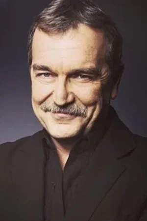  Cem Kurtoğlu