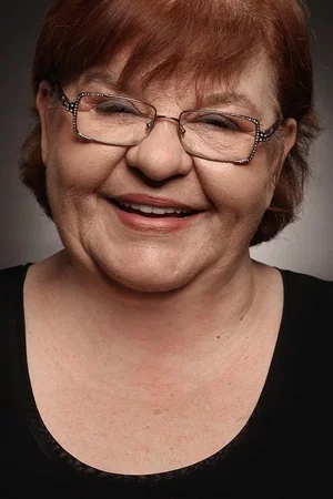  Defne Yalnız