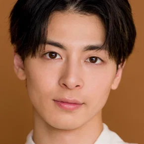 Photo star :  Mahiro Takasugi