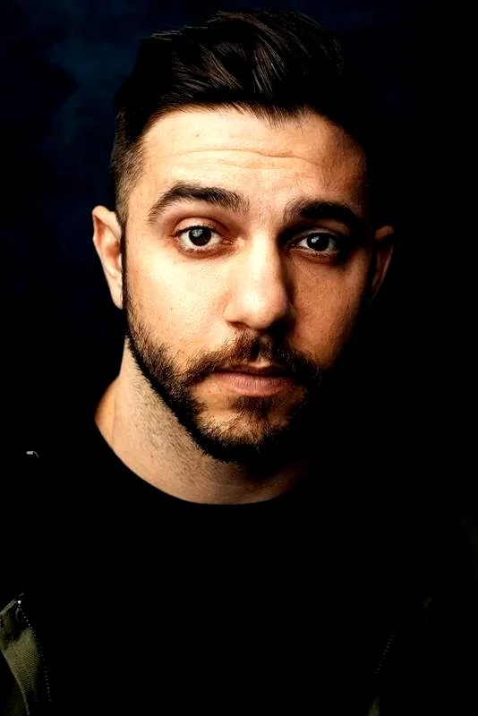  Eric Francis Melaragni
