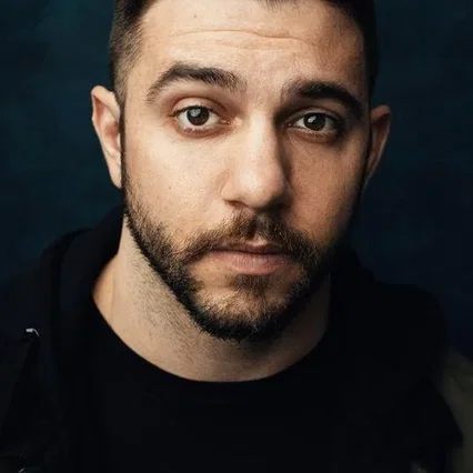 Eric Francis Melaragni