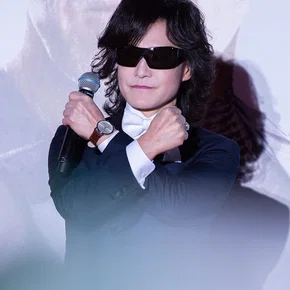 Photo star :  Toshl