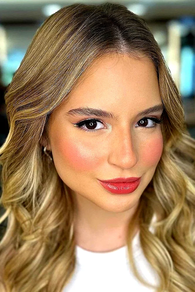  Sophia Valverde