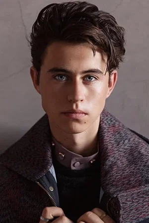  Nash Grier