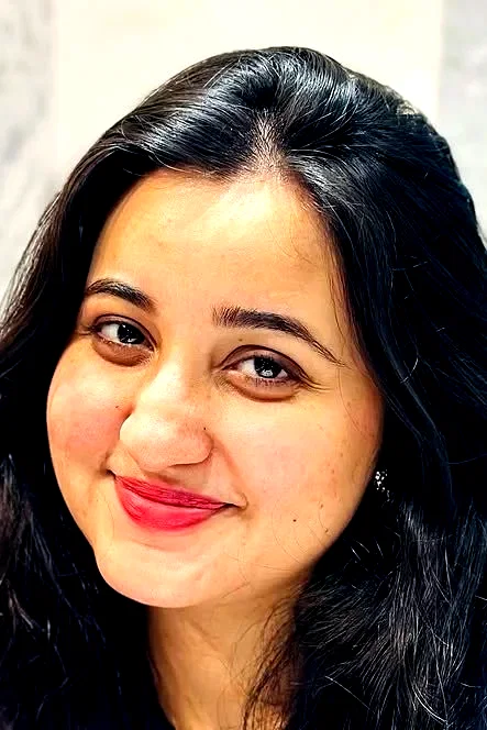  Revathi Pillai