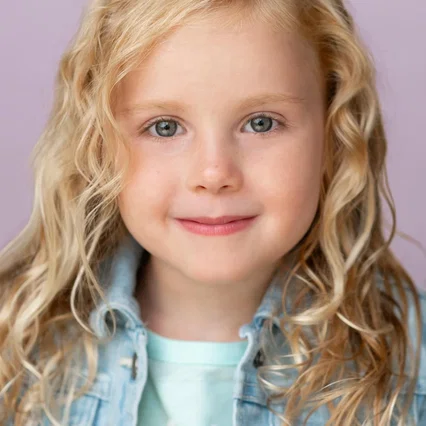  Zoe Kosovic