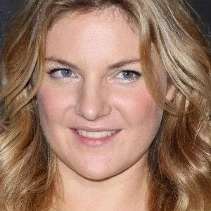  Joanna Christie