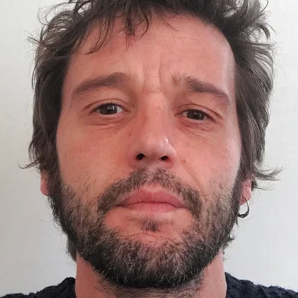  Alberto Gracia