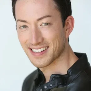 Photo star :  Todd Haberkorn