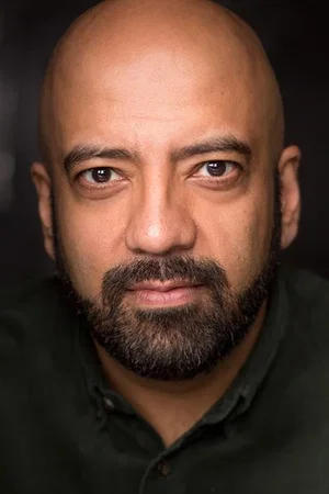 Aaron Neil photo
