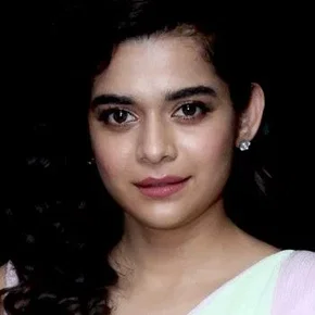 Photo star :  Mithila Palkar
