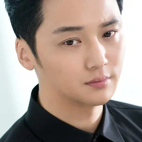 Photo star :  Byeon Yo-han