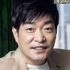 Photo star :  Hyun-joo Son