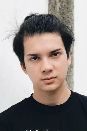  Endy Arfian photo