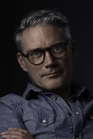  Charlie Hamilton James photo