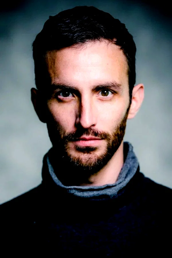  Aaron Arens