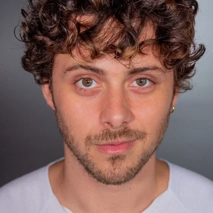  Caio Macedo