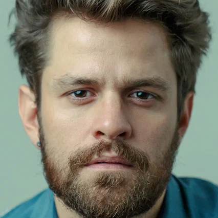  Alejandro Claveaux