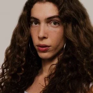 Jade Sassará