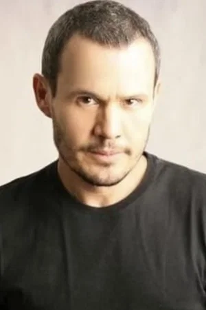  Adilson Barros
