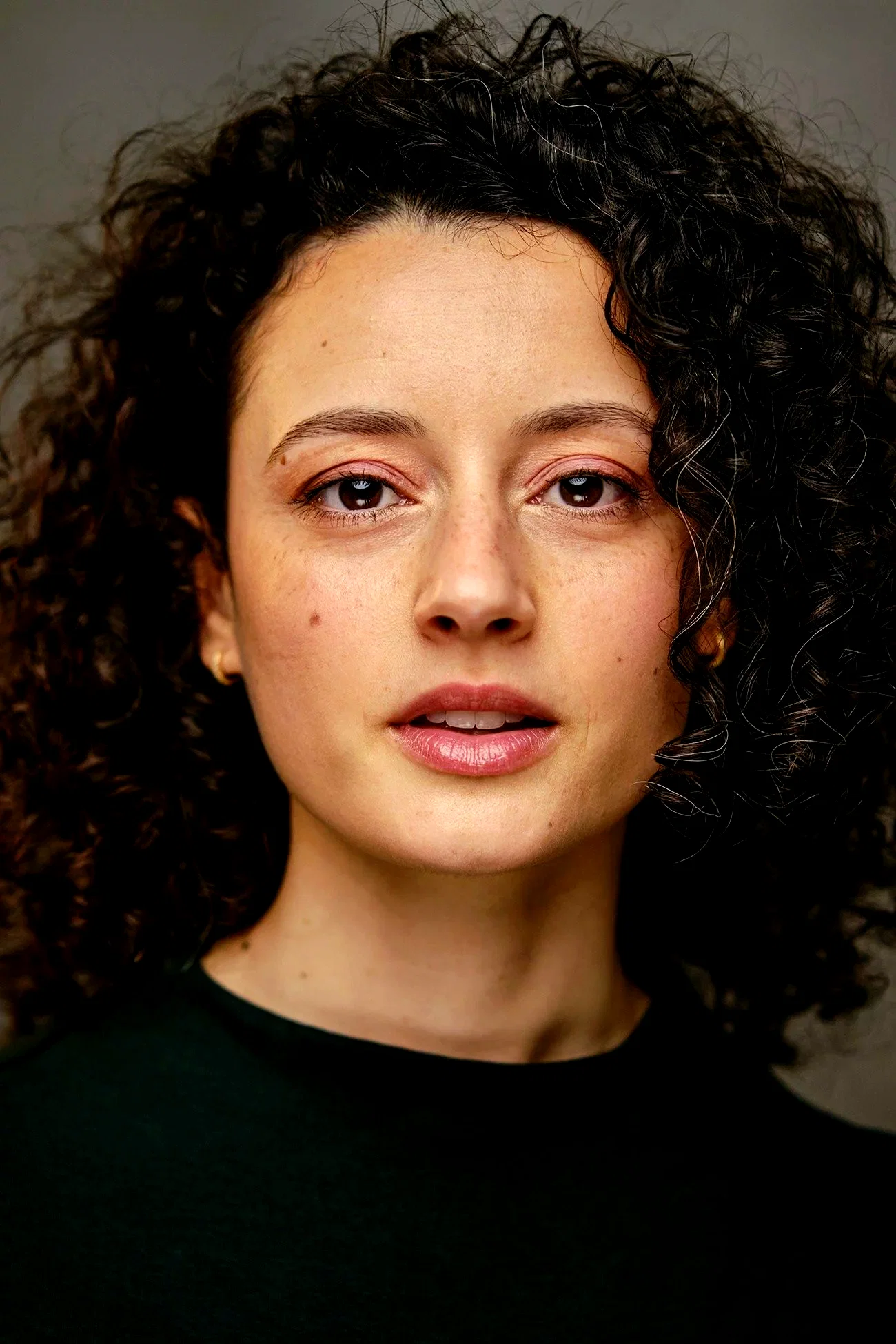 Dina Vaz