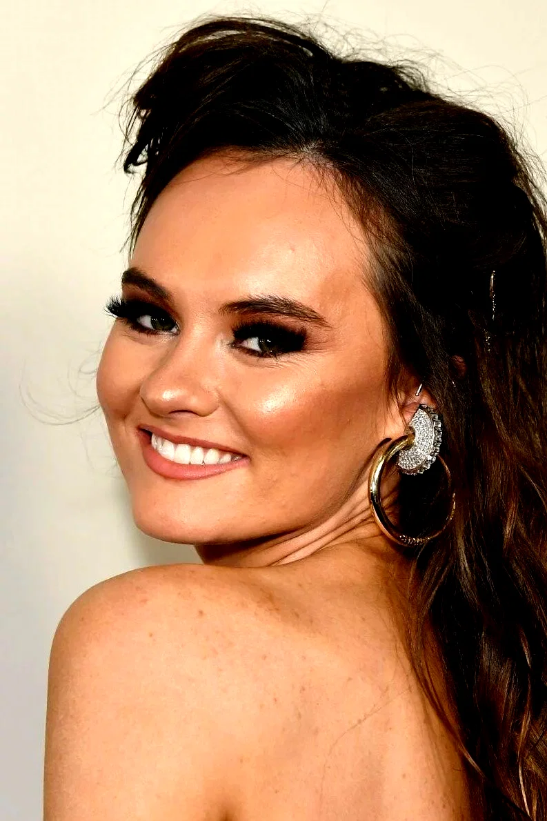 Madeline Carroll