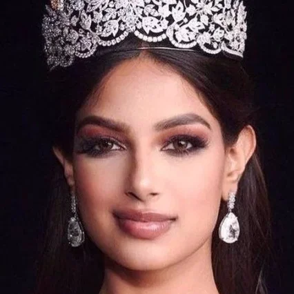  Harnaaz Kaur Sandhu