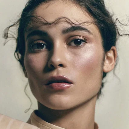  Luna Pamiés