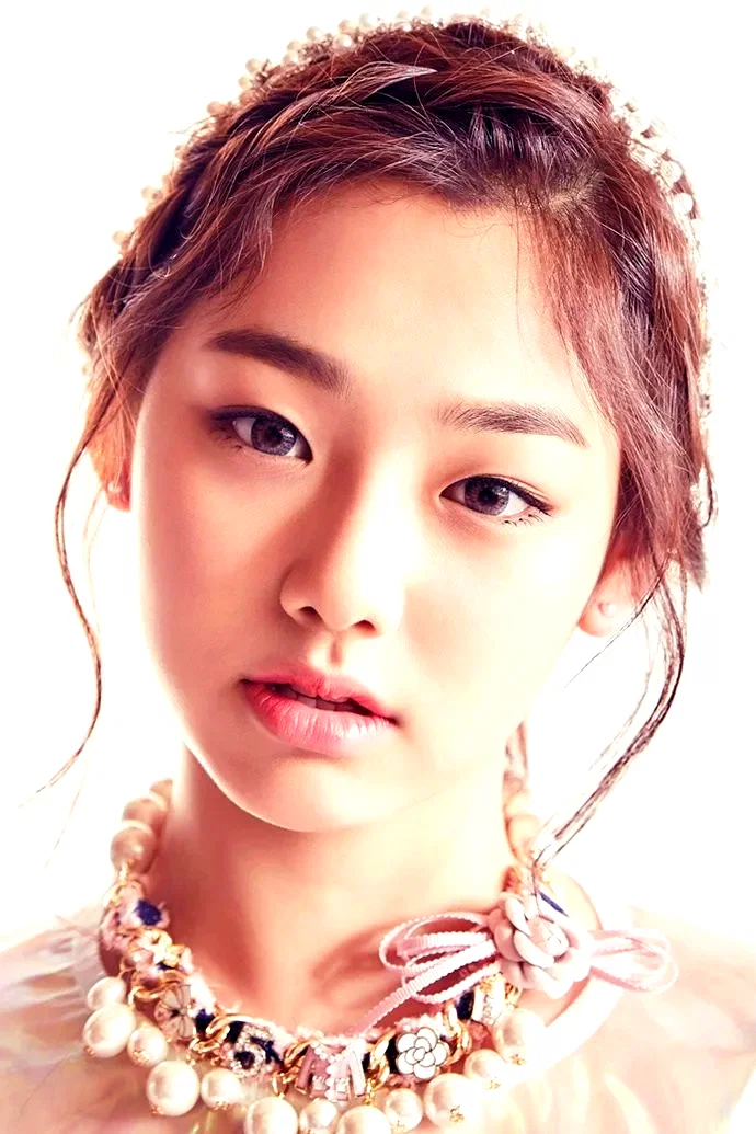  Kang Mina