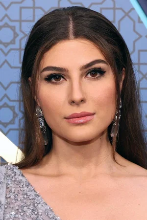  Elnaaz Norouzi