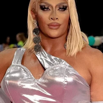 Kween Kong