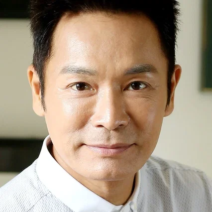  Roger Kwok Chun-On