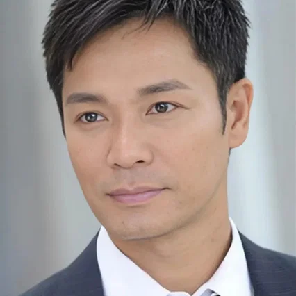  Roger Kwok Chun-On