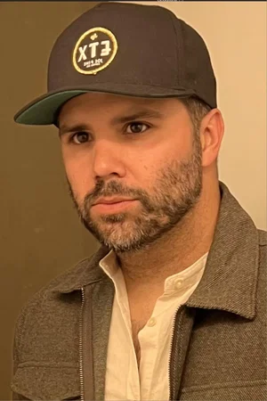  Micah Lyons