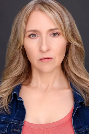  Kara Rainer photo