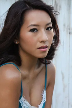  Iris Avalee photo
