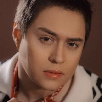  Enrique Gil