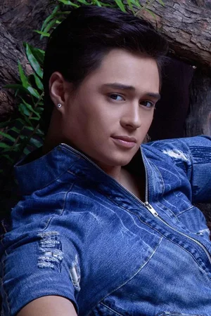  Enrique Gil