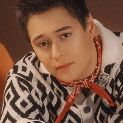  Enrique Gil