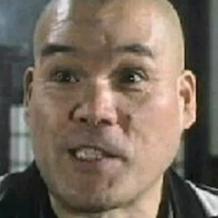  Daisuke Awachia