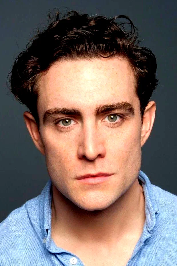  Laurence O'Fuarain