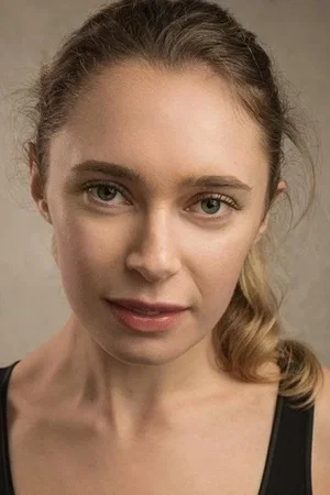  Lizzie Annis photo