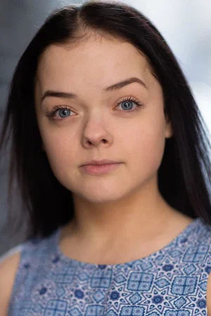  Francesca Mills photo